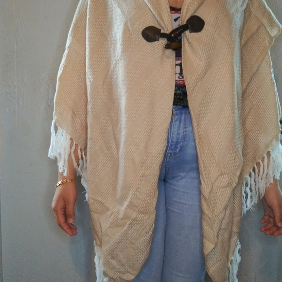 Womans gauzy stripe poncho jacket ligh orange and white - Picture 2 of 16